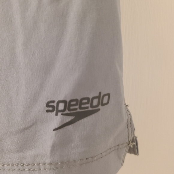 Mens Speedo Lined Gray and Black Swim Suit Board Shorts With Pockets Size XXL - Picture 2 of 10